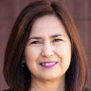 Meet your Posher, Emelia